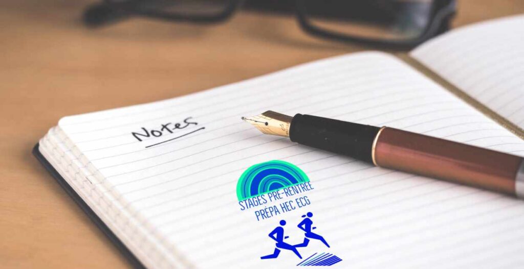 Cahier avec stylo et logo des stages de prérentrée prépa HEC ECG chez Ipécom Paris