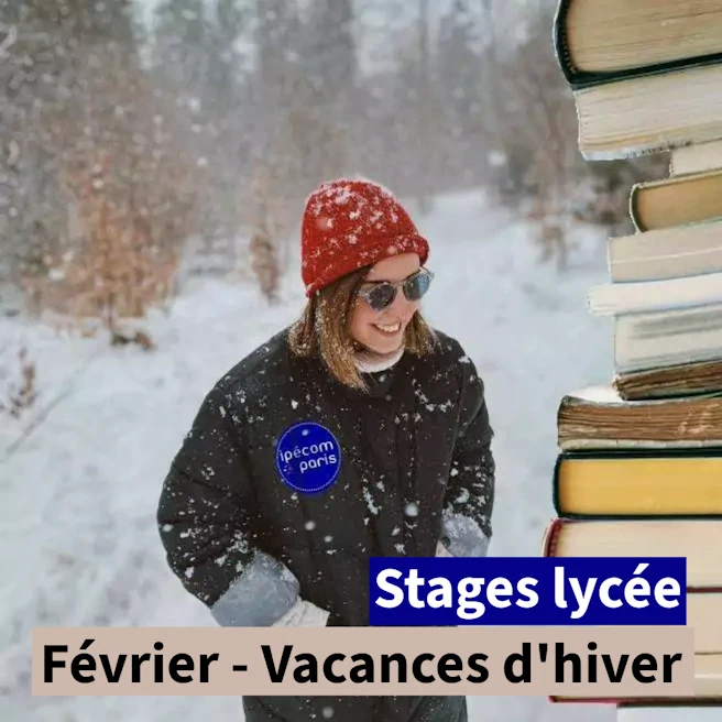 Élève de lycée révisant pendant les vacances d’hiver, entourée de livres sous la neige, stage intensif scolaire à Ipécom Paris